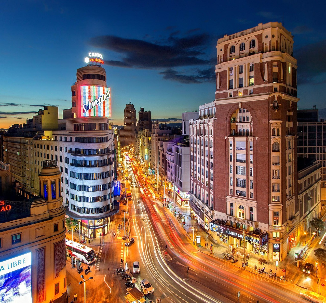 Madrid: Old Town & Poets District Guided Walking Tour