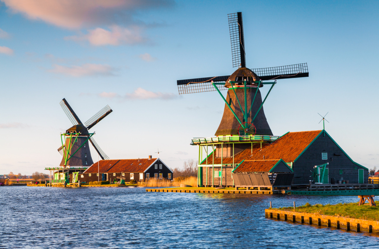 Amsterdam: The Holland You Imagined Exists, Windmills/Cheese