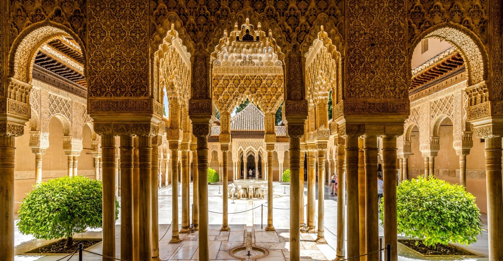 Guided Tour of the Alhambra with Tickets Included